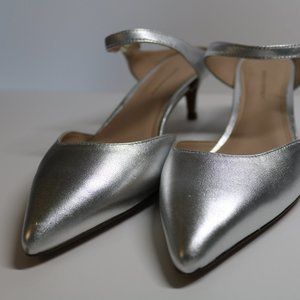 Banana Republic Kitten Heel Slides UNWORN